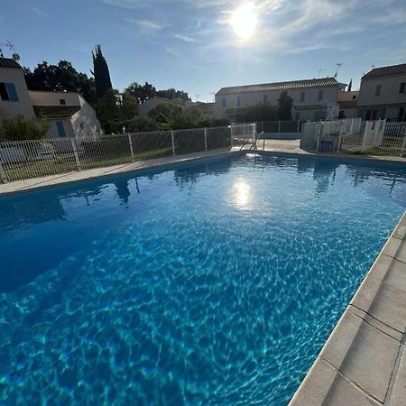 Appartement T2, 4 Personnes, Climatise, Avec Piscine, Village De La Mer La Londe-les-Maures Exterior photo