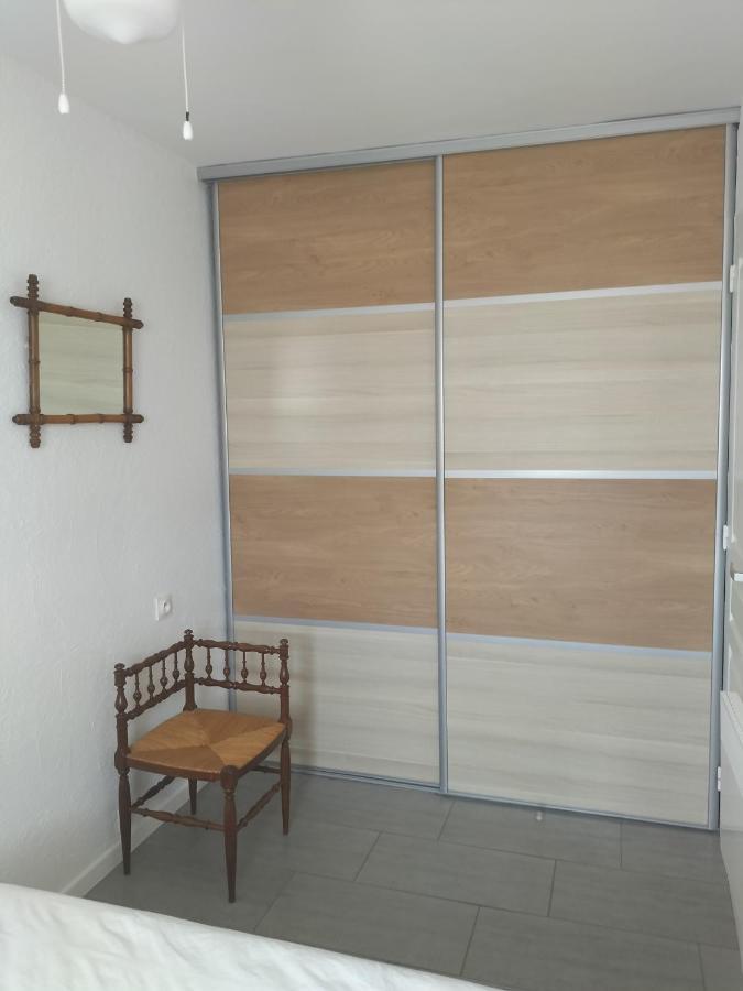Appartement T2, 4 Personnes, Climatise, Avec Piscine, Village De La Mer La Londe-les-Maures Exterior photo